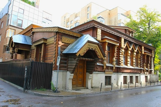 Место, окутанное легендами: на Щекавице в Киеве сохранились уникальные дома прошлого века, фото